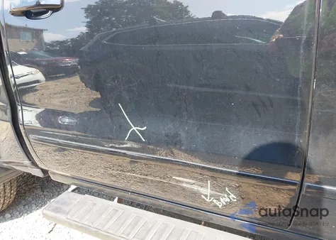 2018 Chevrolet Silverado 1500 2Lt from USA, damaged, VIN 3GCUKREC8JG603553